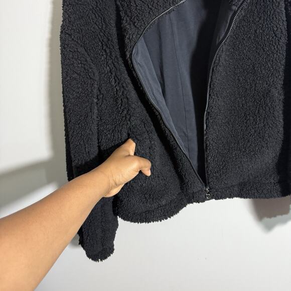 LULULEMON Women’s Black Cinchable Cropped Fleece Zip-Up Jacket Size 0 Fuzzy - Picture 8 of 9